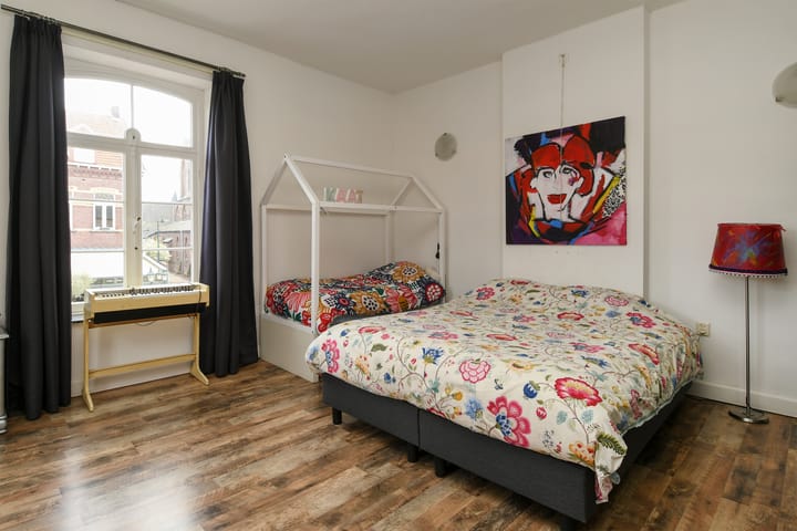 Foto 19 van Kerkstraat 4