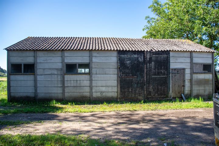 View photo 30 of Rijksstraatweg 93