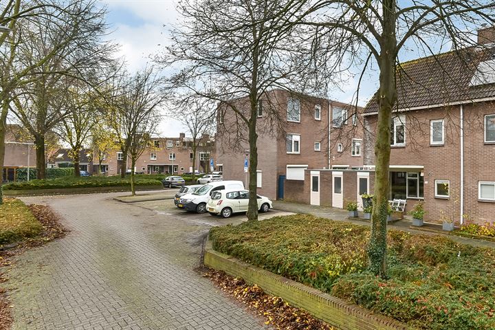 Bekijk foto 31 van Woudrichemstraat 33