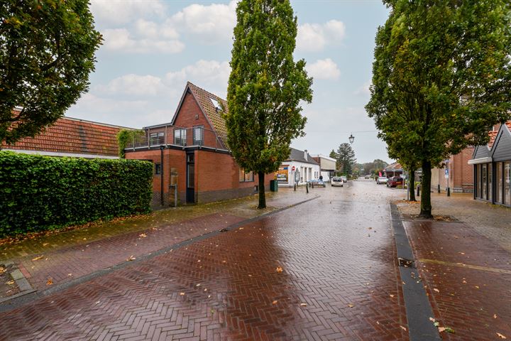 Bekijk foto 40 van Hoofdstraat 12