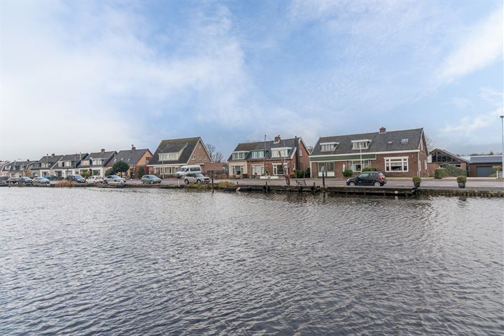 View photo 25 of Aalsmeerderdijk 569