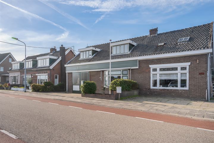 View photo 22 of Aalsmeerderdijk 569