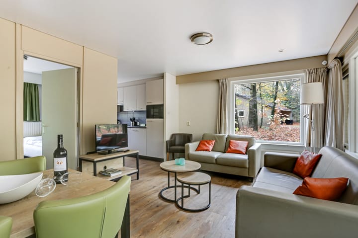 Photo 3 of Grevenhout 21-074