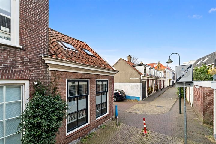 Bekijk foto 31 van Cellebroerstraat 21