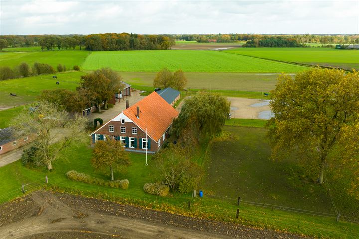 Bekijk foto 2 van Huisstededijk 5