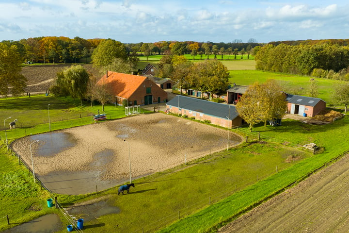 Bekijk foto 3 van Huisstededijk 5