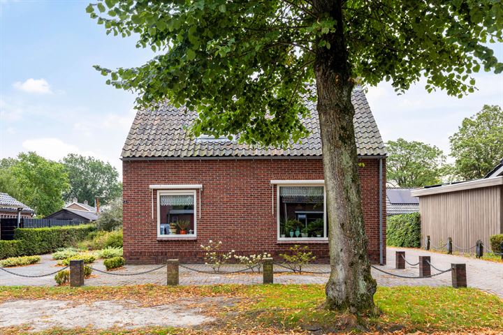 Bekijk foto 3 van Lindelaan 5