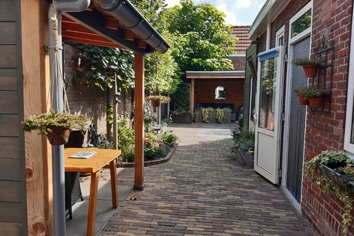 Bekijk foto 36 van Sint Josephstraat 80