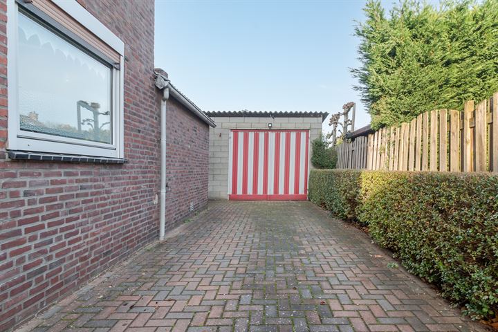 Bekijk foto 3 van Prinses Margrietstraat 53