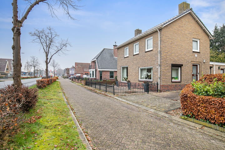 Bekijk foto 1 van Brugstraat 12