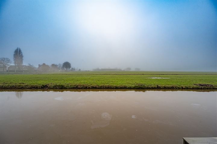 Bekijk foto 17 van Bijenkorf 21