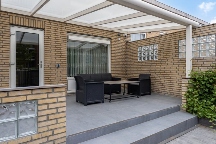 Bekijk foto 43 van Schepen Fabritiusstraat 2