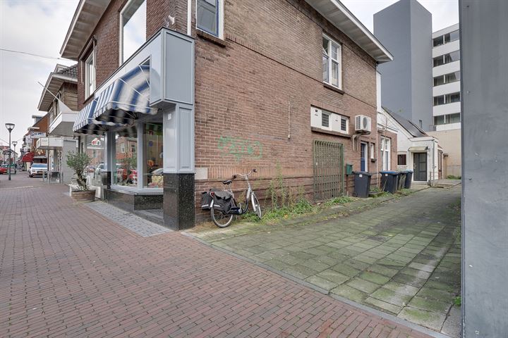 Bekijk foto 30 van Emmastraat 35-A