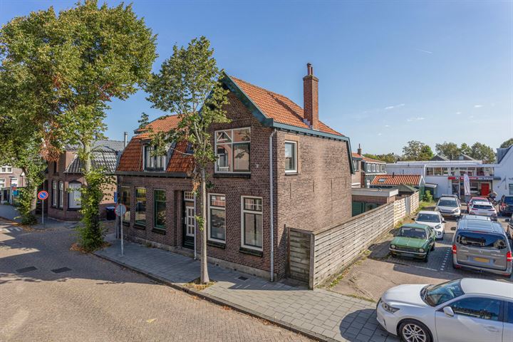 Bekijk foto 9 van Bredenhofstraat 4