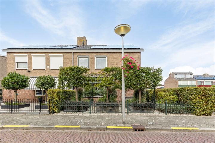 Bekijk foto 2 van Kerkhoekstraat 3