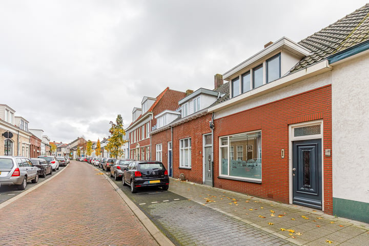 Bekijk foto 31 van Koepelstraat 49