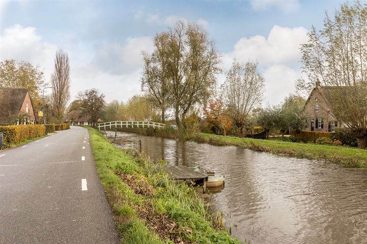 Bekijk foto 41 van Lopikerweg west 109