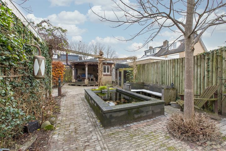 Bekijk foto 39 van Dr Schaepmanstraat 15