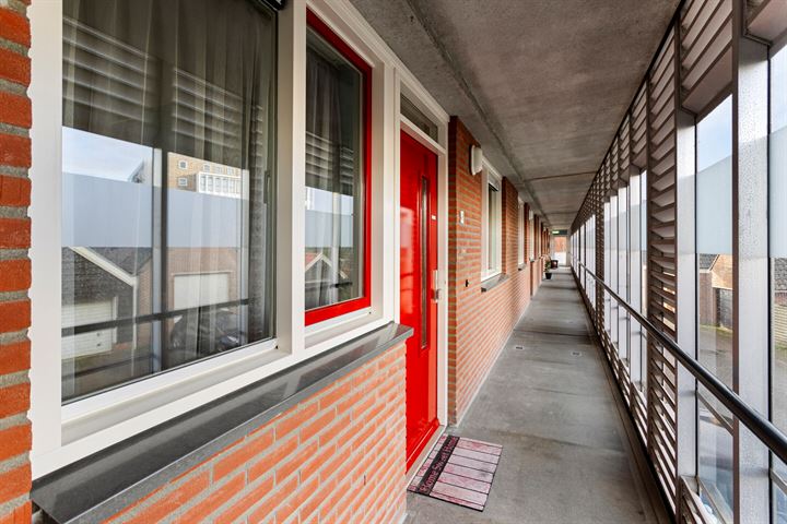 View photo 7 of Karel Doormanstraat 48