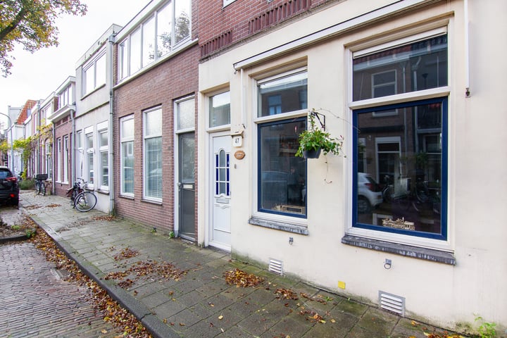 Bekijk foto 2 van Scheepersstraat 47