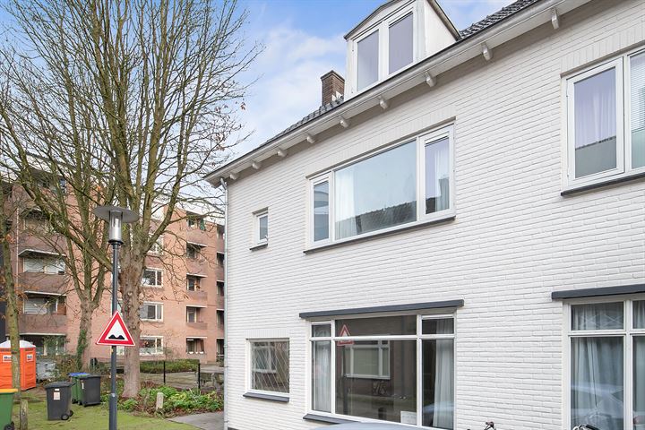 Bekijk foto 4 van Riemsdijkstraat 14