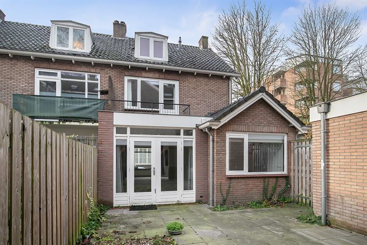 Bekijk foto 29 van Riemsdijkstraat 14