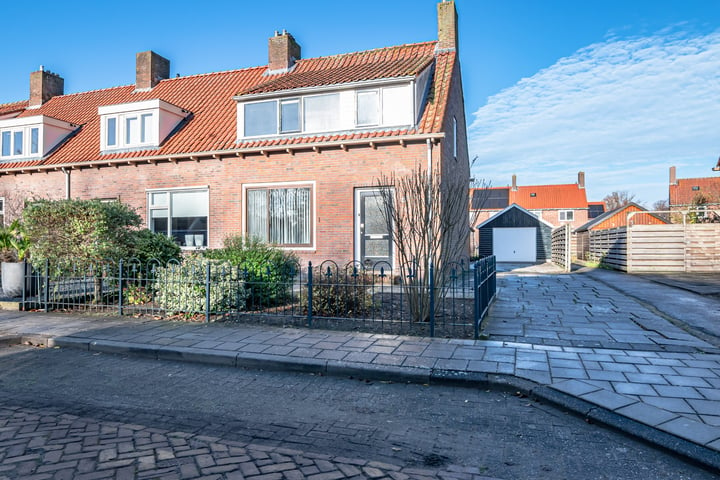 Bekijk foto 9 van Petrus Aemiliusstraat 67