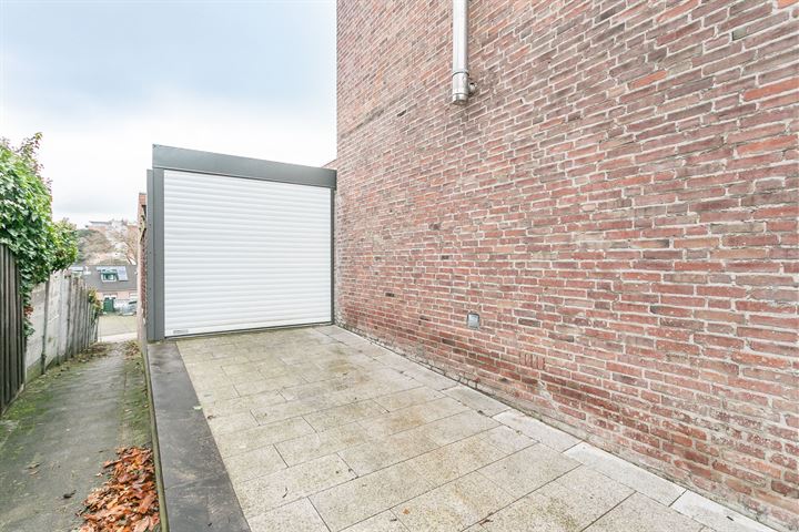 Bekijk foto 21 van Schepenstraat 63