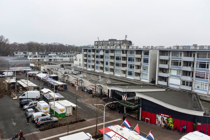 Bekijk foto 1 van Daniël Josephus Jittastraat 63