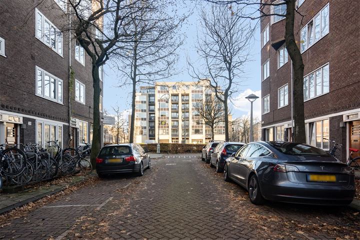 View photo 22 of IJselstraat 40-2