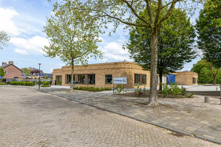 Bekijk foto 32 van Jasmijnstraat 34