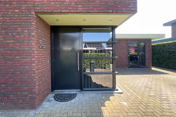 Bekijk foto 2 van Laagheidehof 26