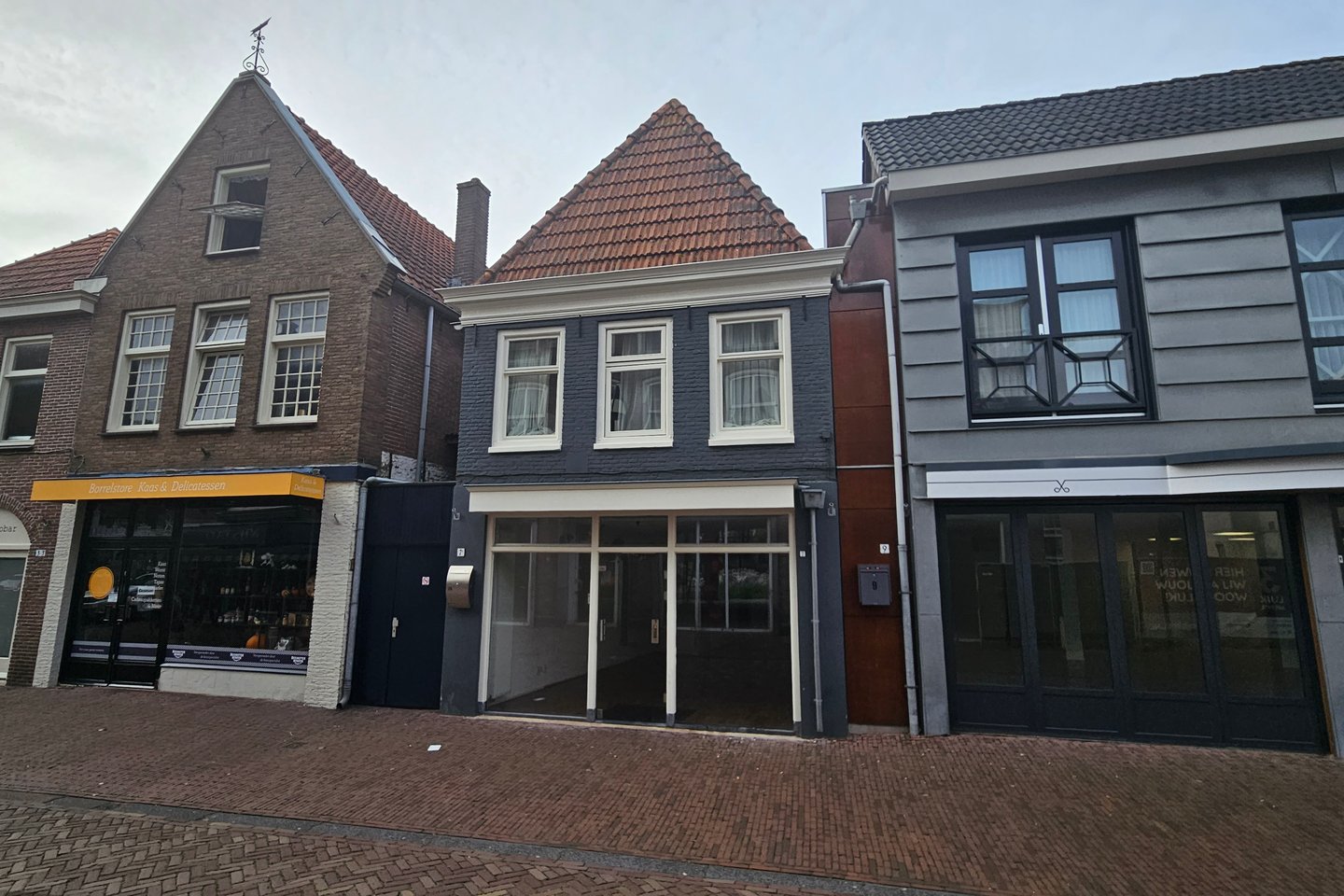 Bekijk foto 2 van Kruisstraat 7