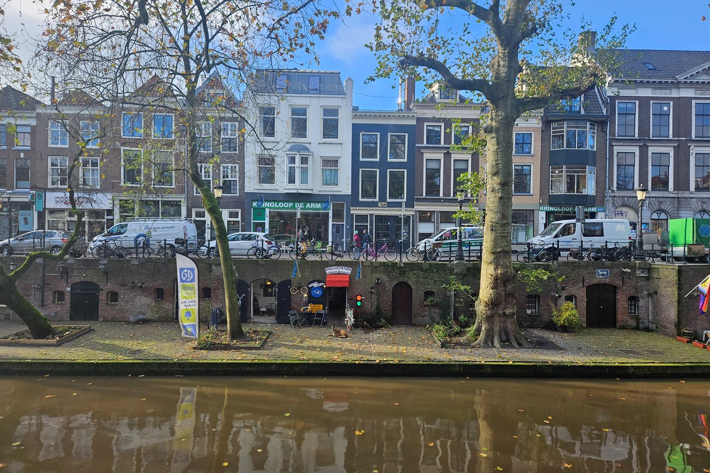 View photo 4 of Oudegracht 253