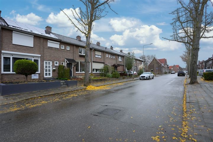 Bekijk foto 25 van Nachtegaalstraat 134