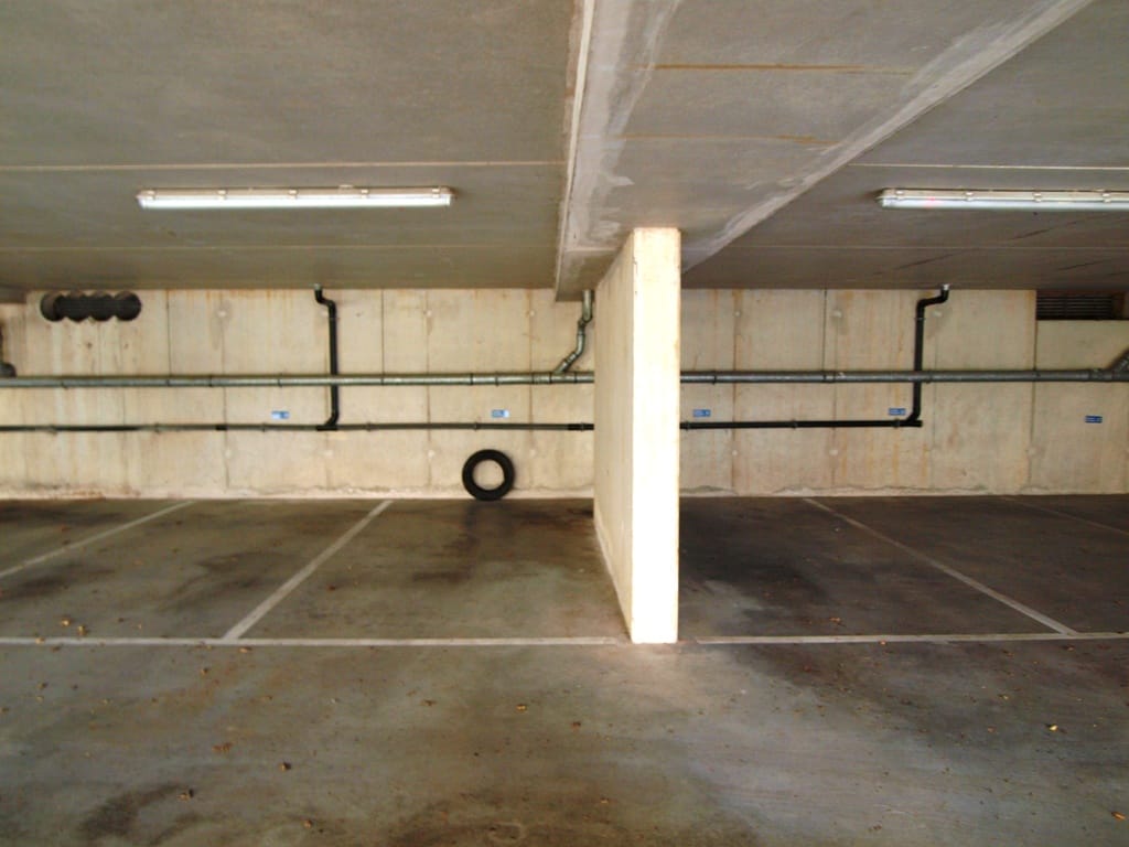 Foto 5 van Raadhuisstraat parkeren