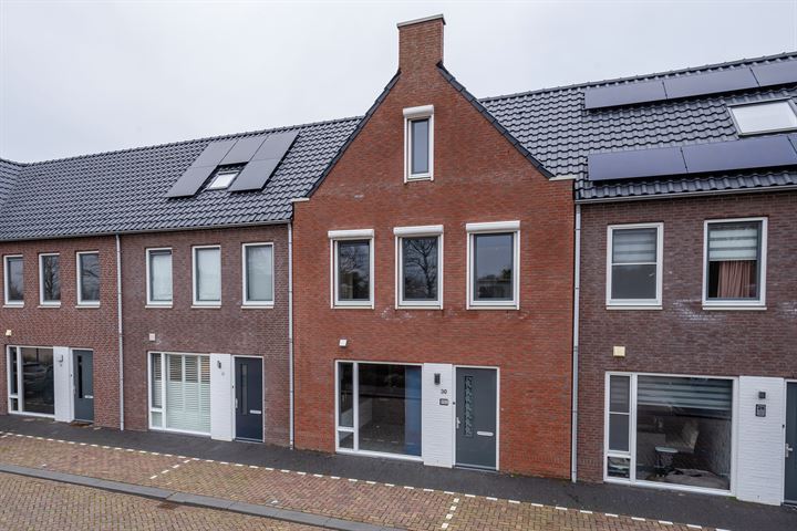 Bekijk foto 1 van Touwbaan 30