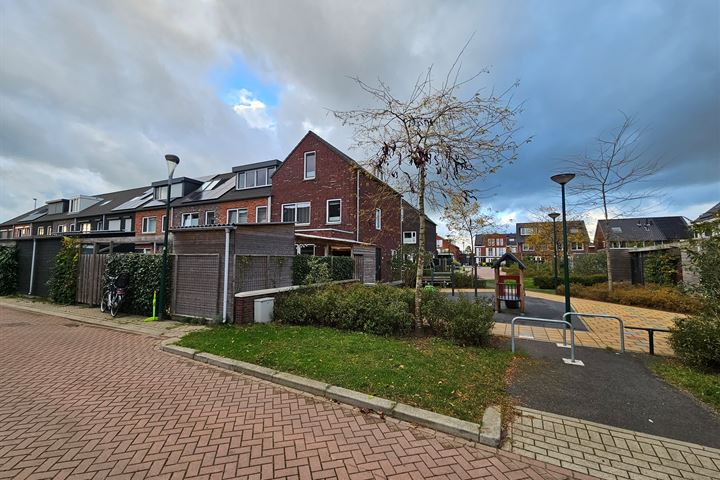 Bekijk foto 34 van Hof van Voorvliet 32