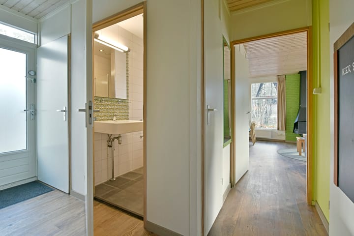 Photo 3 of Grevenhout 21-021