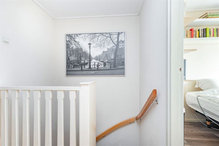 Bekijk foto 18 van Rozenstraat 65