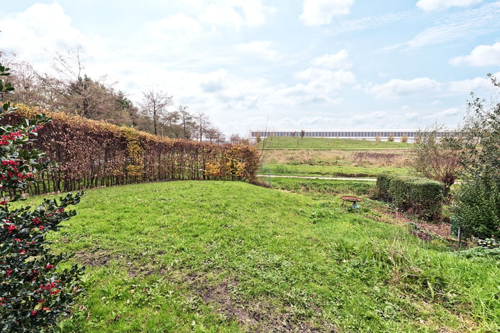 Bekijk foto 4 van Aalsmeerderdijk 423