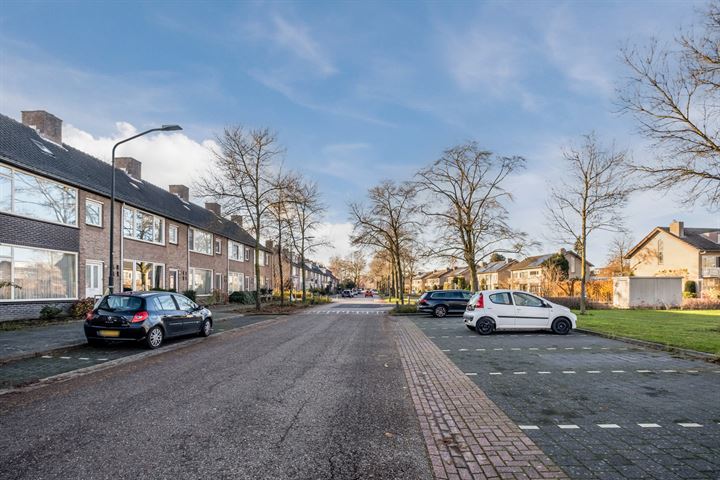 Bekijk foto 36 van Heibeekstraat 9