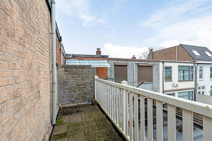 Bekijk foto 18 van Prins Hendrikstraat 1-A