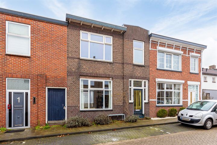 Bekijk foto 27 van Prins Hendrikstraat 1-A