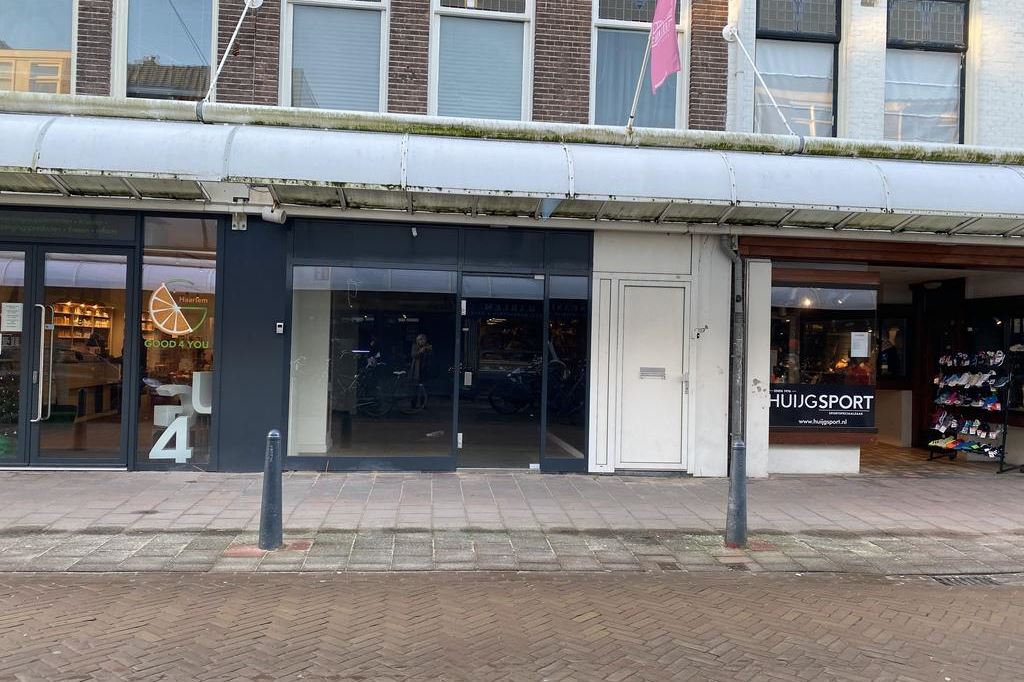 Bekijk foto 1 van Generaal Cronjéstraat 127