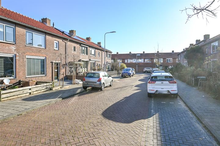 Bekijk foto 37 van Reggestraat 27