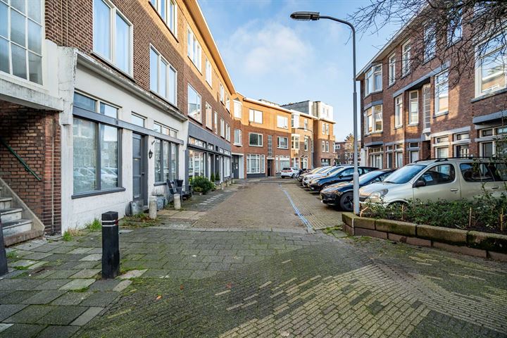 Bekijk foto 41 van van Wassenaerstraat 36