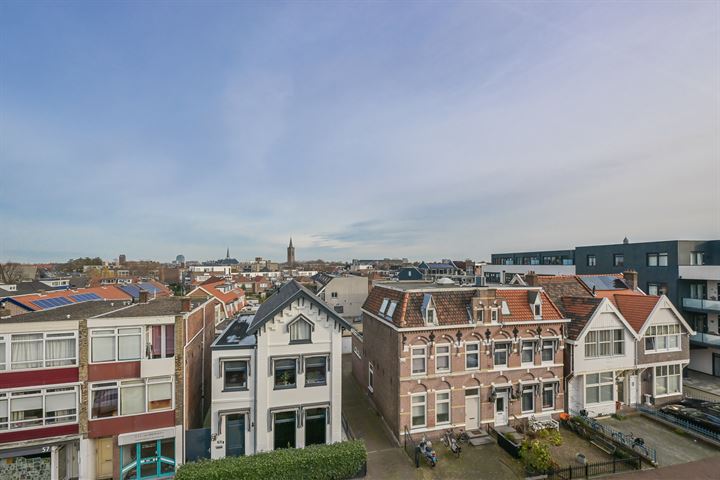 Bekijk foto 17 van Zeestraat 56-E