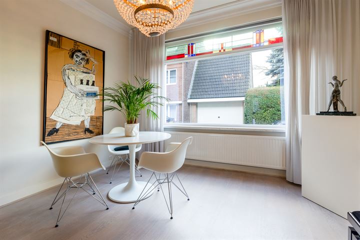 Bekijk foto 16 van Overhovenerstraat 18