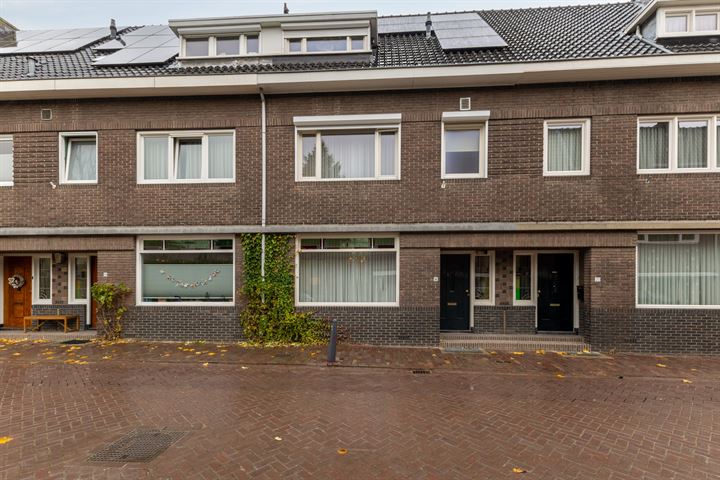 Bekijk foto 6 van Overhovenerstraat 18